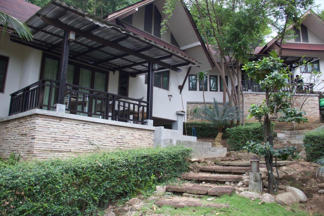 บ้านธานี Choeng Mon Esterno foto